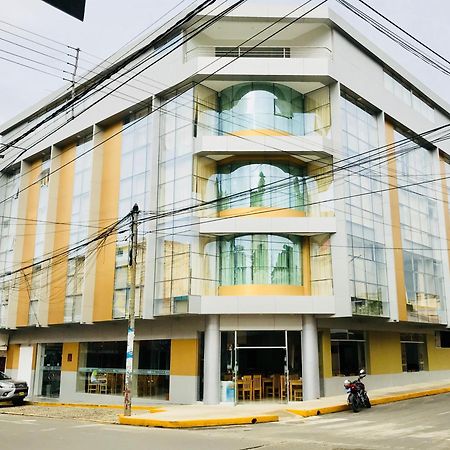 Cumbaza Hotel & Convenciones Tarapoto Luaran gambar