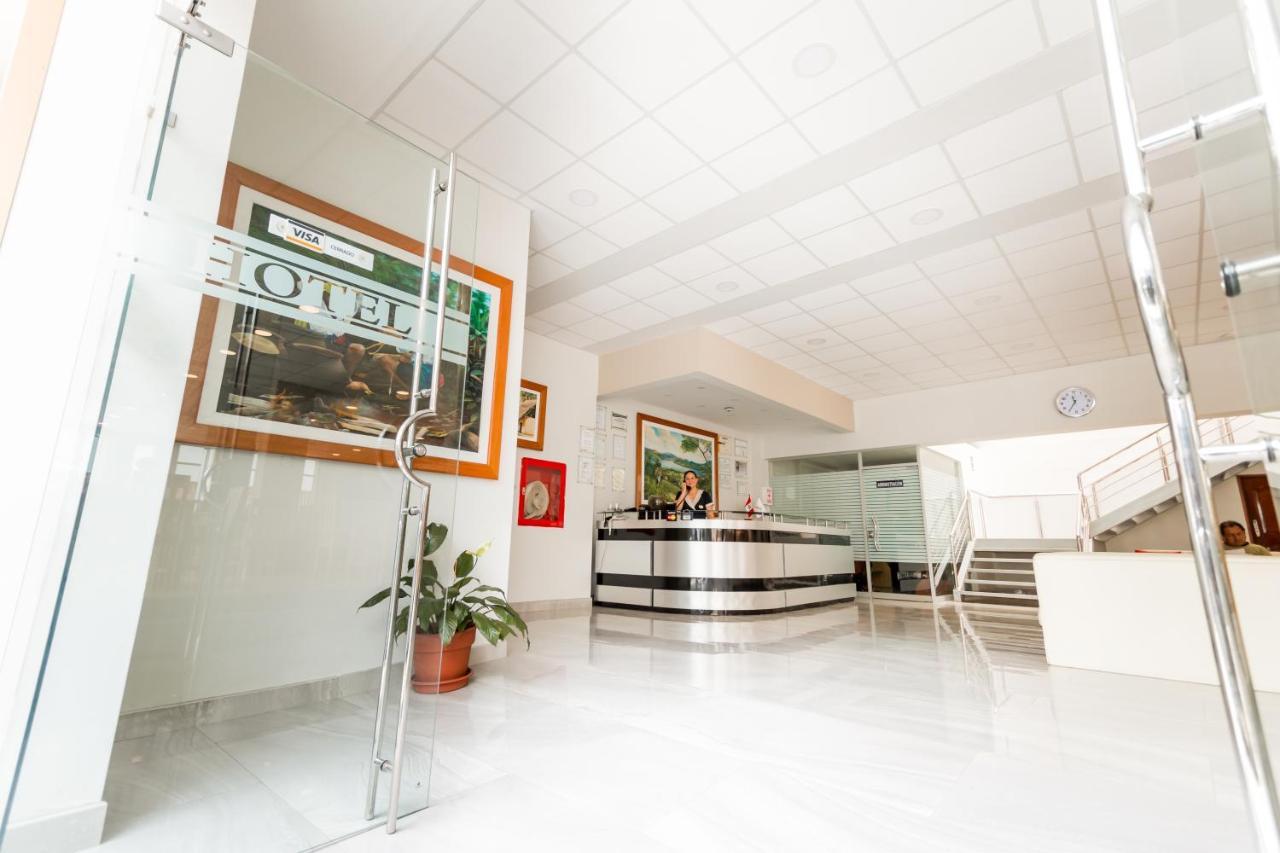 Cumbaza Hotel & Convenciones Tarapoto Luaran gambar
