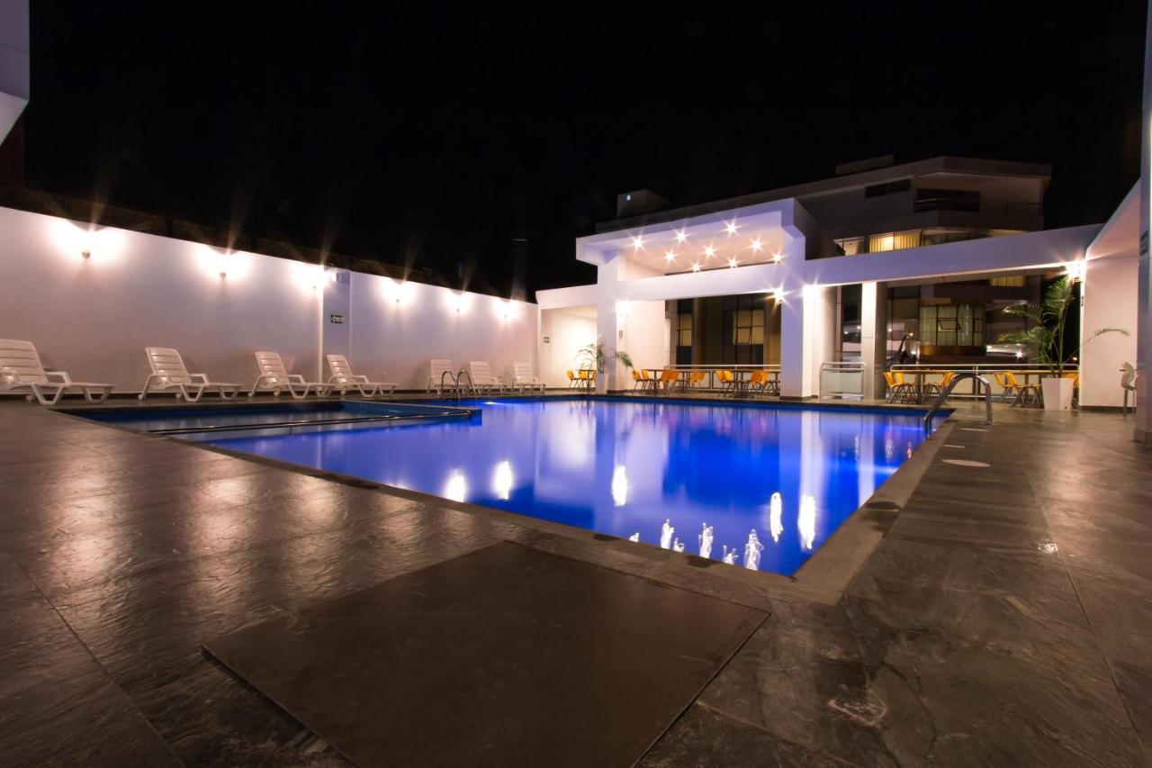 Cumbaza Hotel & Convenciones Tarapoto Luaran gambar