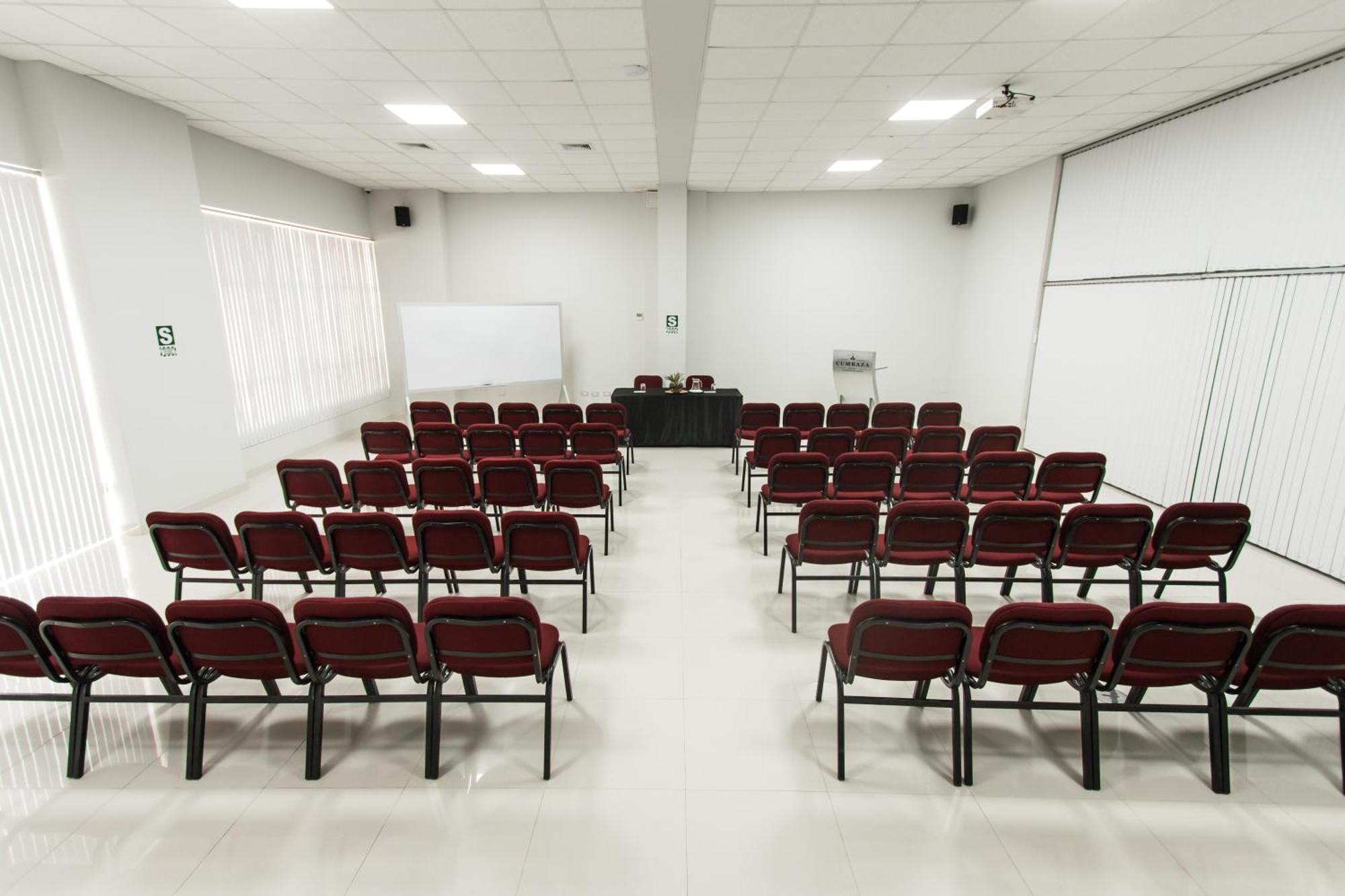 Cumbaza Hotel & Convenciones Tarapoto Luaran gambar