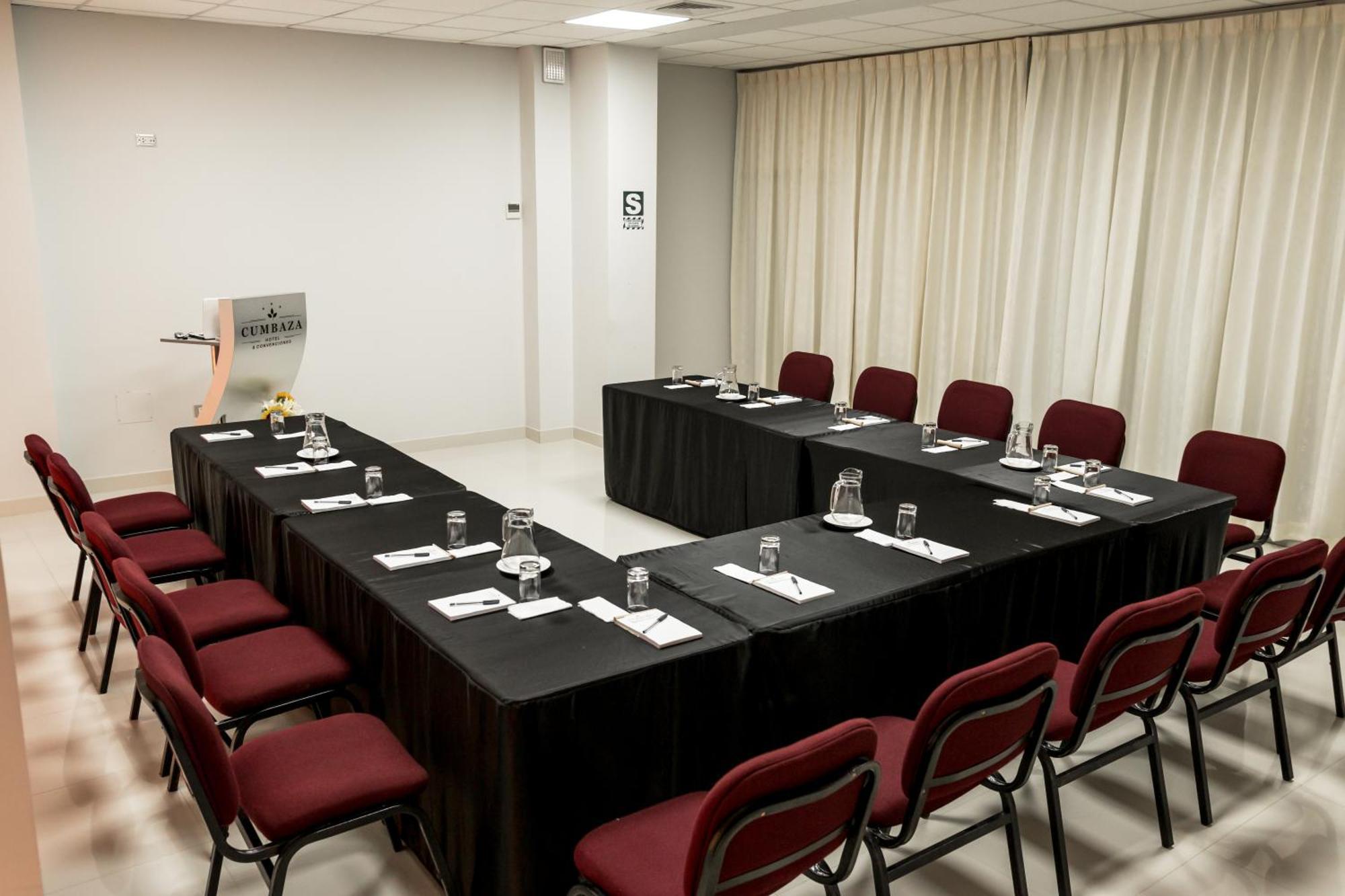 Cumbaza Hotel & Convenciones Tarapoto Luaran gambar