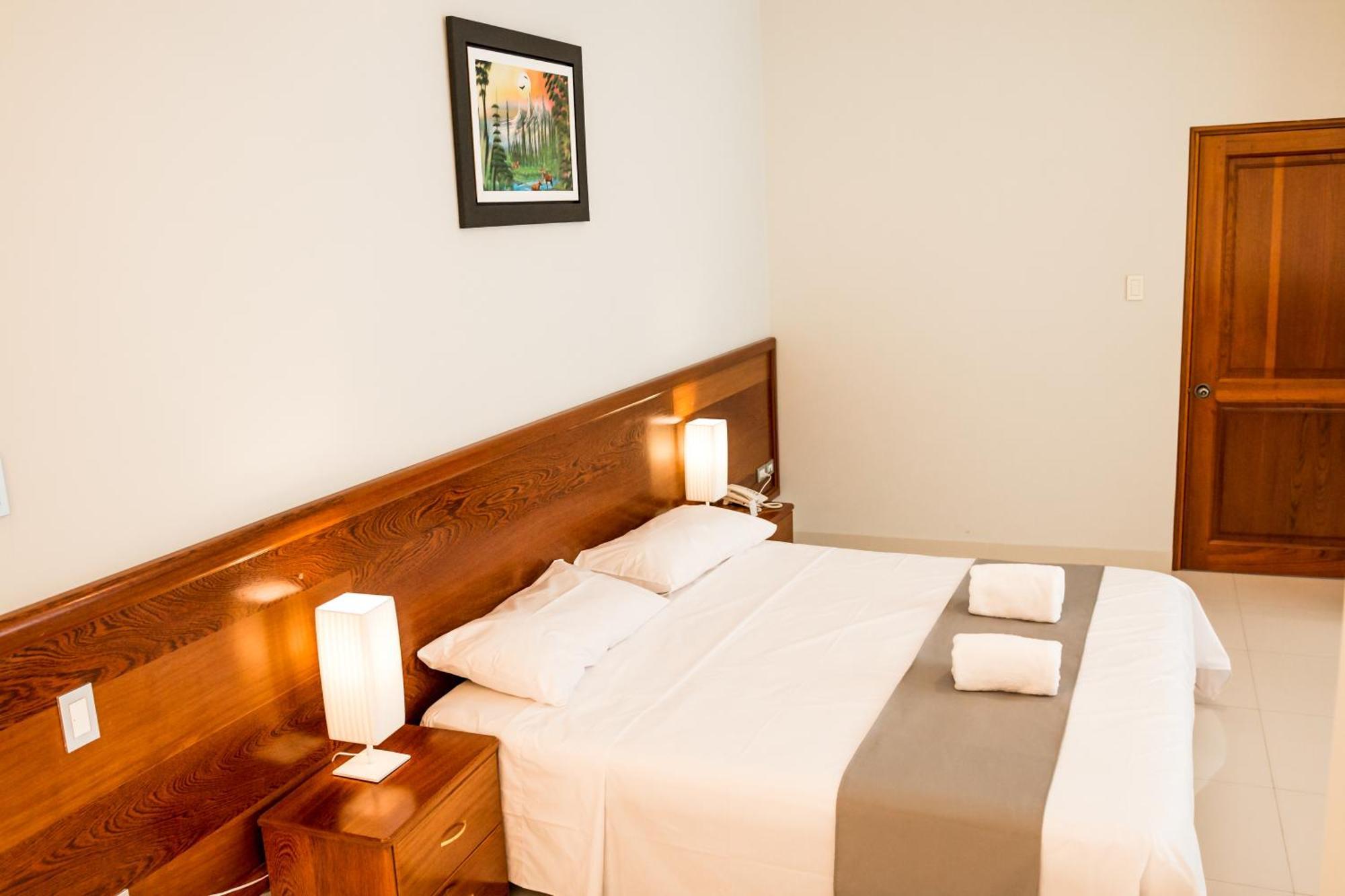 Cumbaza Hotel & Convenciones Tarapoto Luaran gambar