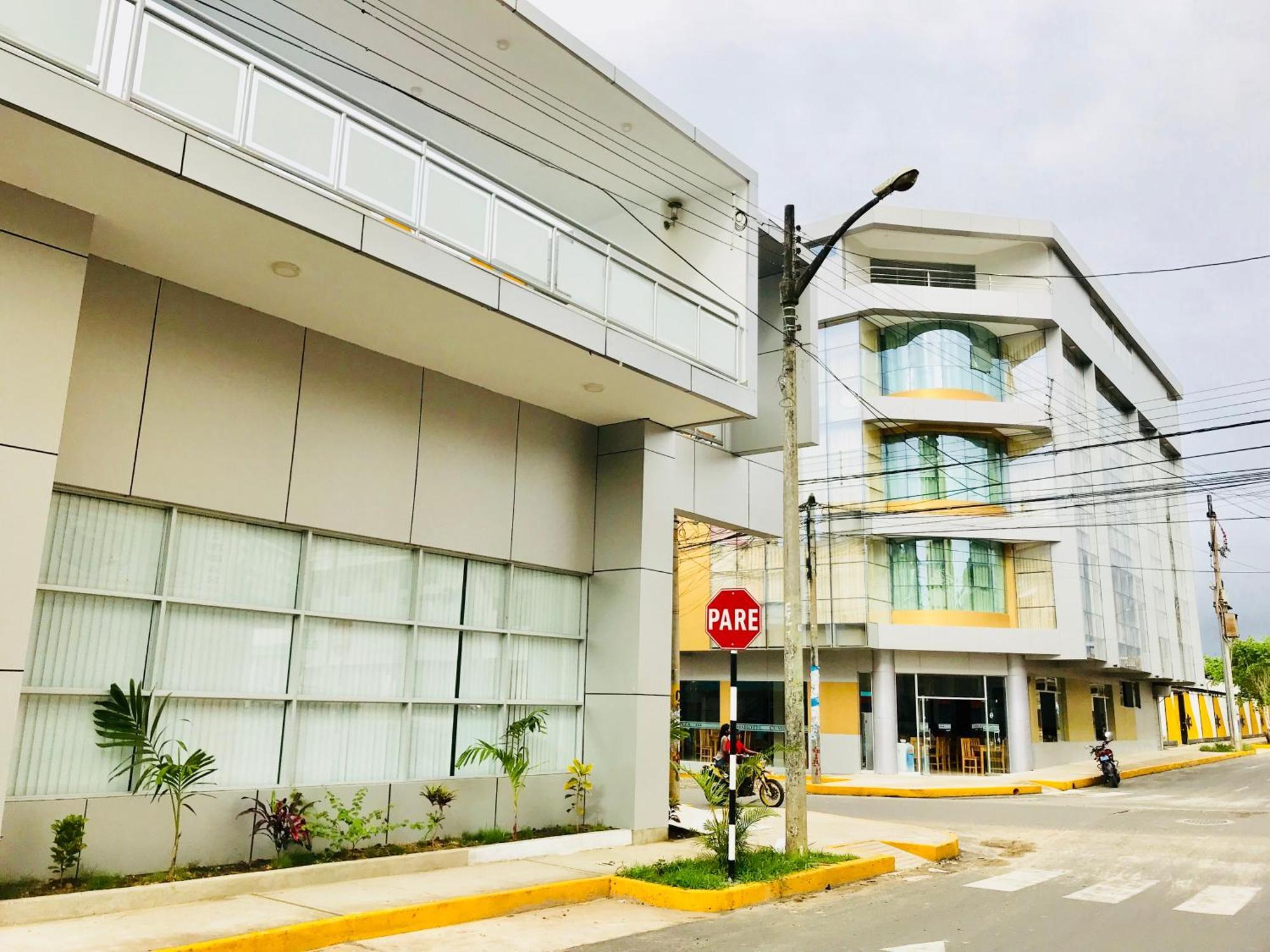 Cumbaza Hotel & Convenciones Tarapoto Luaran gambar