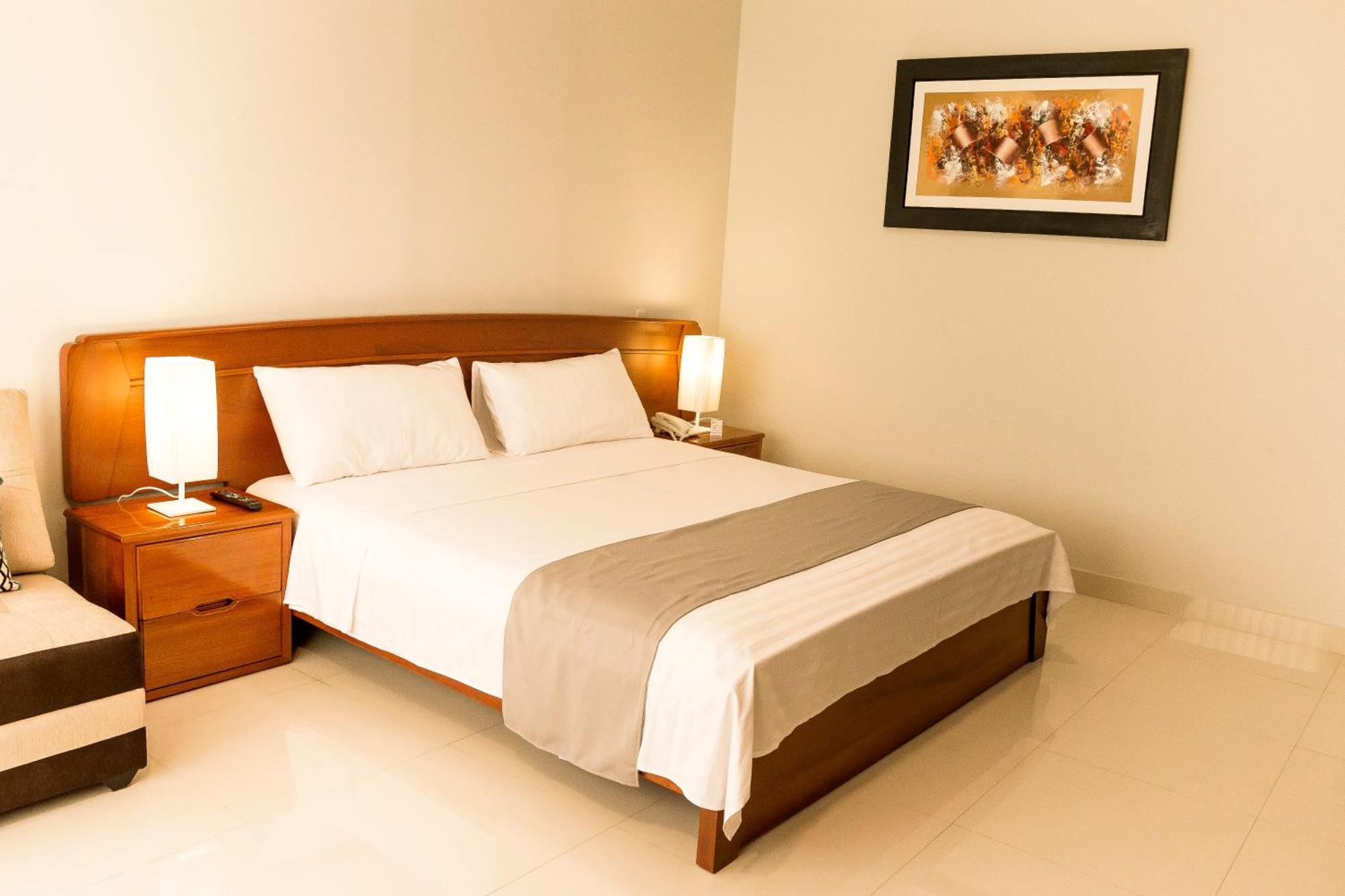 Cumbaza Hotel & Convenciones Tarapoto Luaran gambar