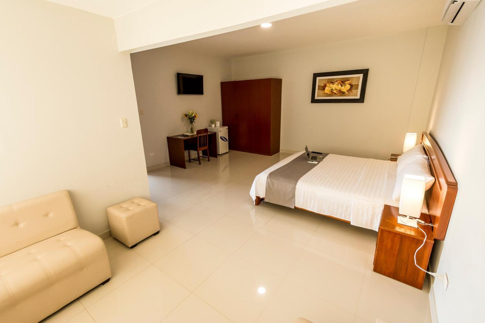 Cumbaza Hotel & Convenciones Tarapoto Luaran gambar